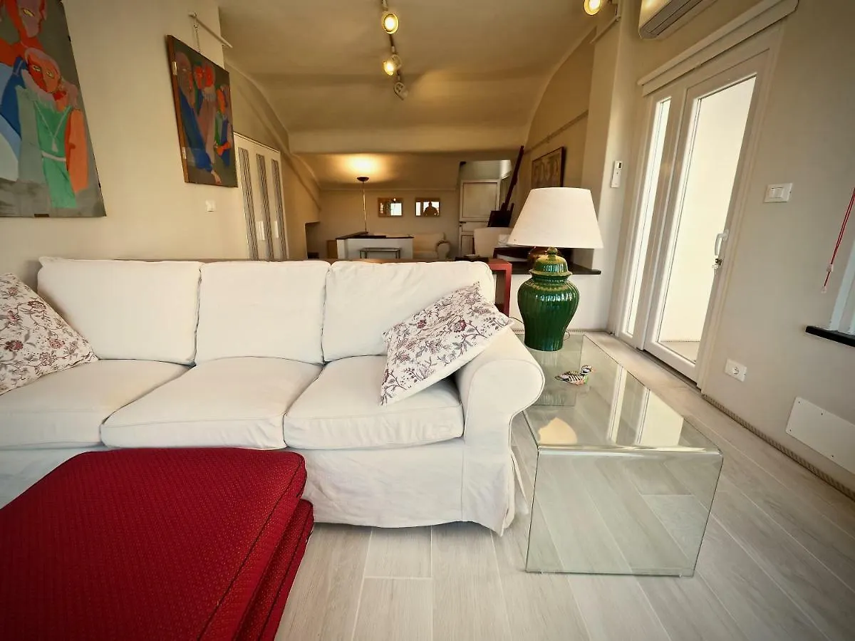 Panoramica Dimora Assarotti Apartment Genoa