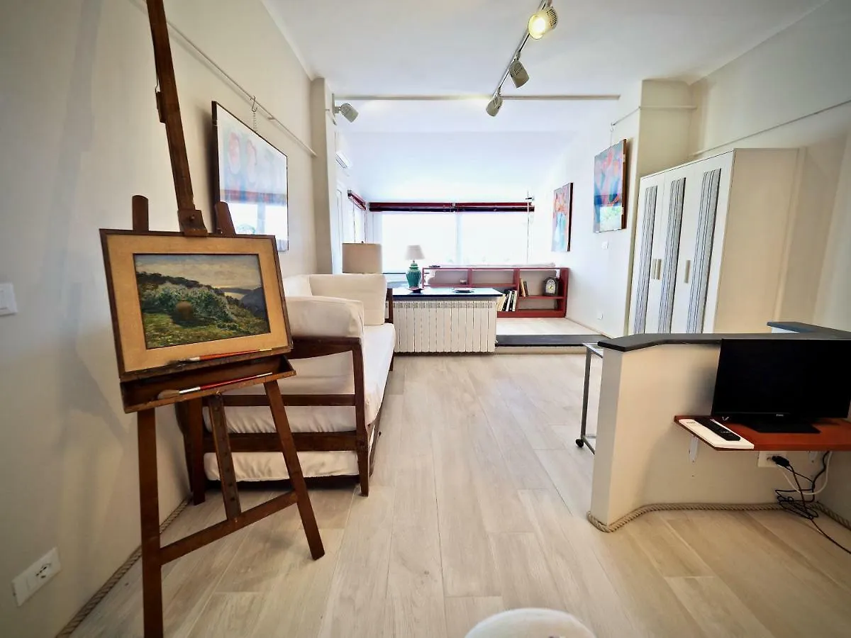 Panoramica Dimora Assarotti Apartment Genoa
